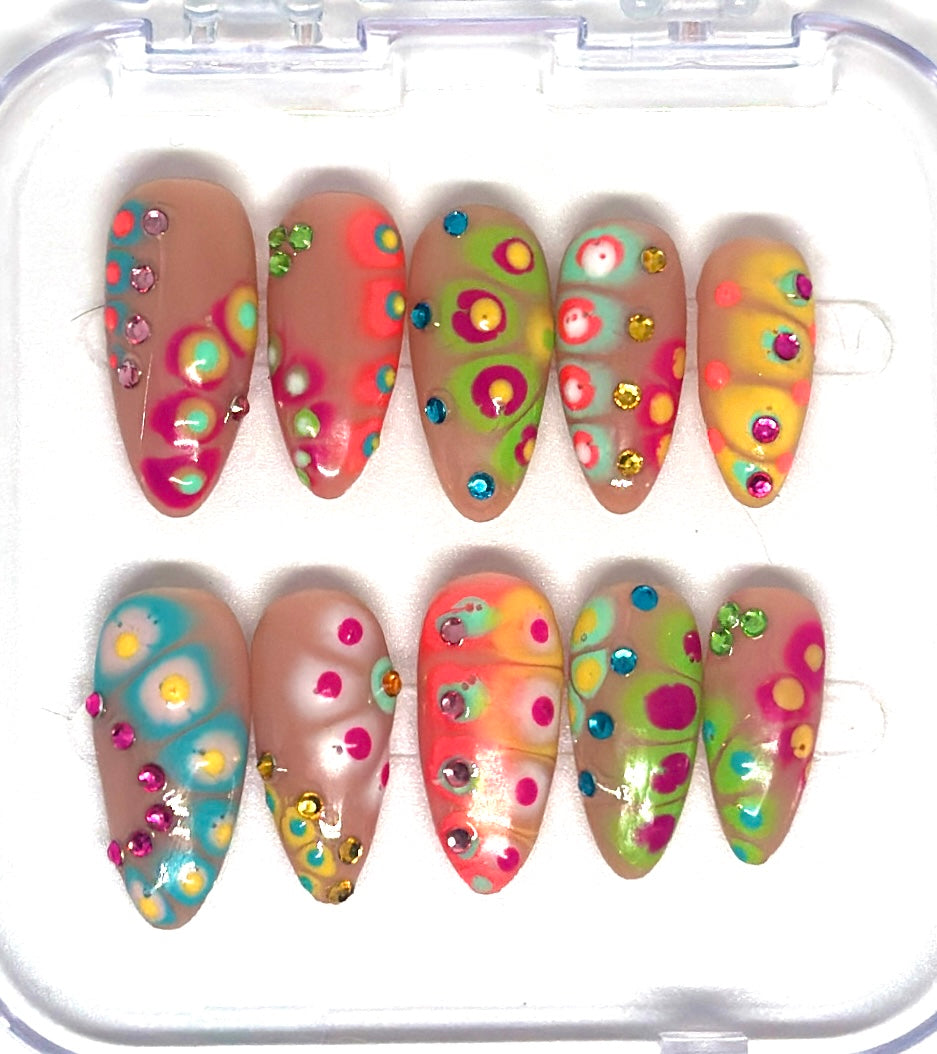Colour bloom nails
