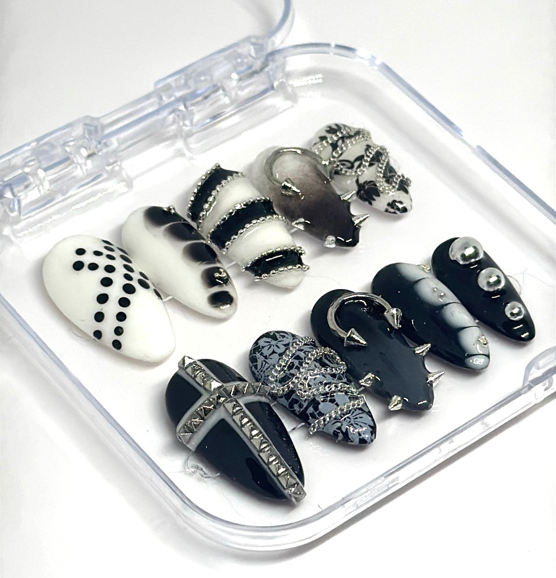 Goth nails