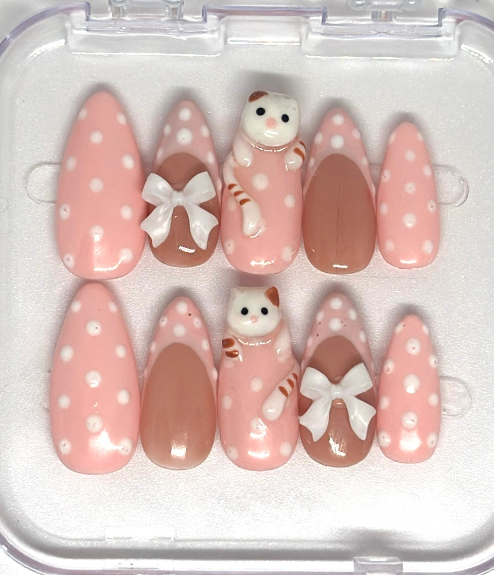 Kitty cat nails