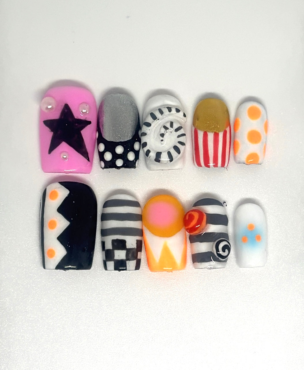Circus nails